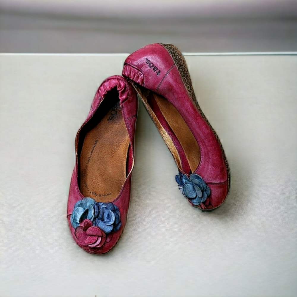 Taos Comfort Ballet Flats 37 Burnished Leather 3-D Floral Accent Boho Fairy Pods